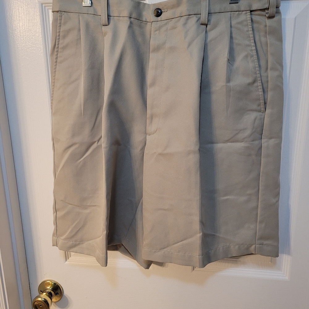 Golf shorts haggar